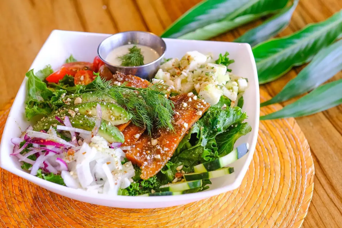 Karma Café & Restaurant — Restaurante en Playa Jacó, Costa Rica