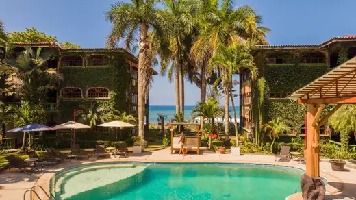 Marea Brava Hotel & Villas — Hotel en Playa Hermosa, Costa Rica