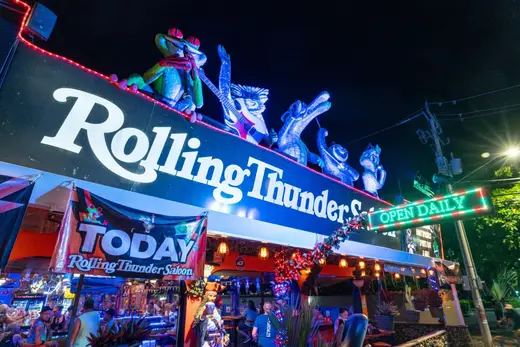 Rolling Thunder Saloon — Bar en Playa Jacó, Costa Rica