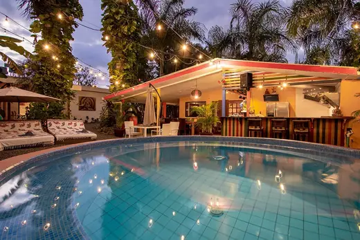Buddha House — Hotel en Playa Jacó, Costa Rica