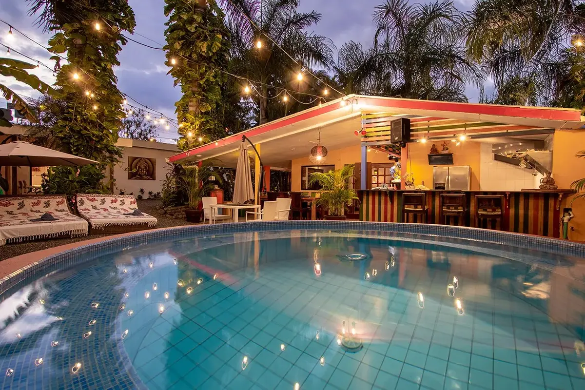 Buddha House — Hotel en Playa Jacó, Costa Rica