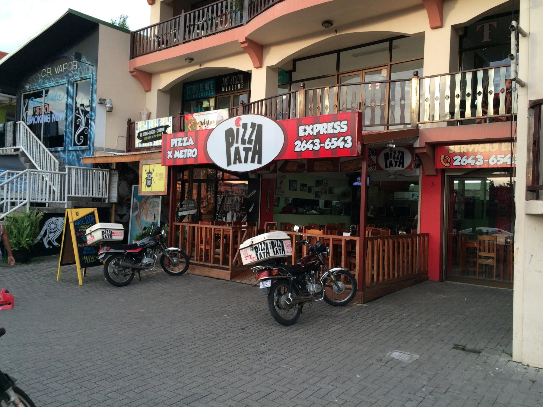 Pizza Pata Jacó — Restaurante