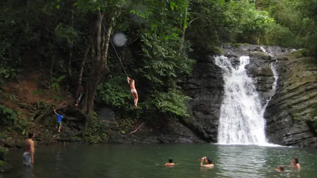 Costa Rica Waterfall Tours